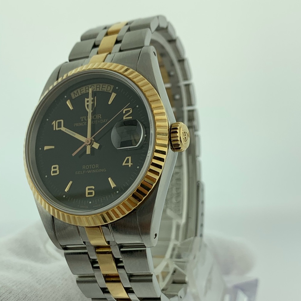 TUDOR PRINCE DATE DAY 18K GOLD BEZEL SELF WINDING